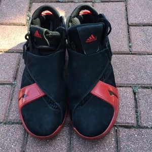 ADIDAS Tracy McGrady 5 Basketball shoes size 11